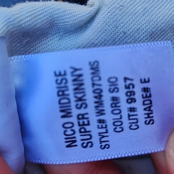 Hudson NICO MIDRISE SUPER SKINNY WM407DMS , cut 9957 size 30 EUC - Picture 7 of 12